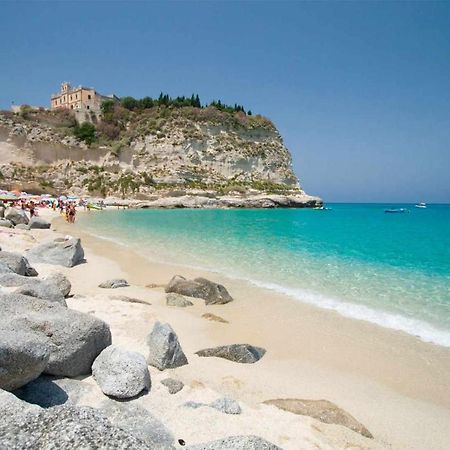Tropea Nice Apartment Buitenkant foto